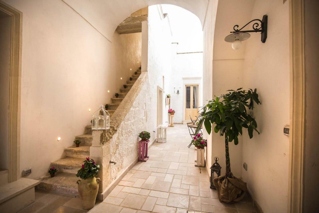 Il Borgo Bed & Breakfast Poggiardo Bagian luar foto