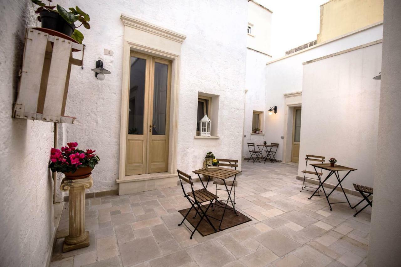 Il Borgo Bed & Breakfast Poggiardo Bagian luar foto