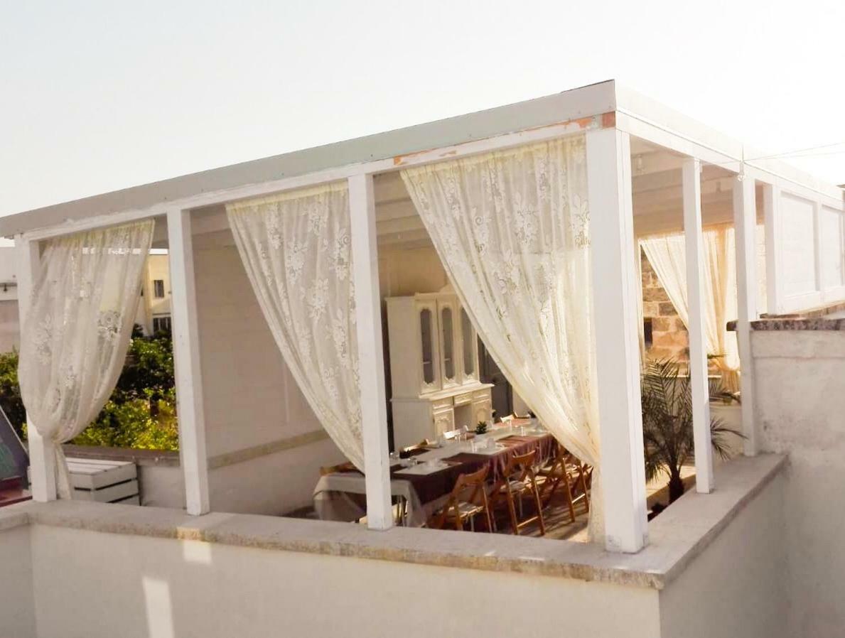 Il Borgo Bed & Breakfast Poggiardo Bagian luar foto